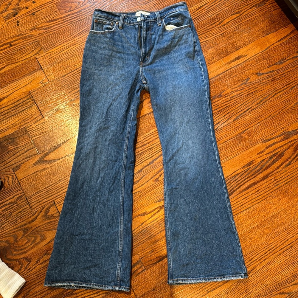 Abercrombie and Fitch the vintage flare high rise size 27/4s Petite Size